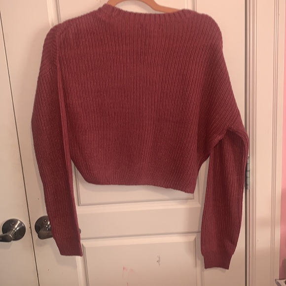 Cropped sweater from either Urban Planet or Urban Behaviour - Picture 3 of 3